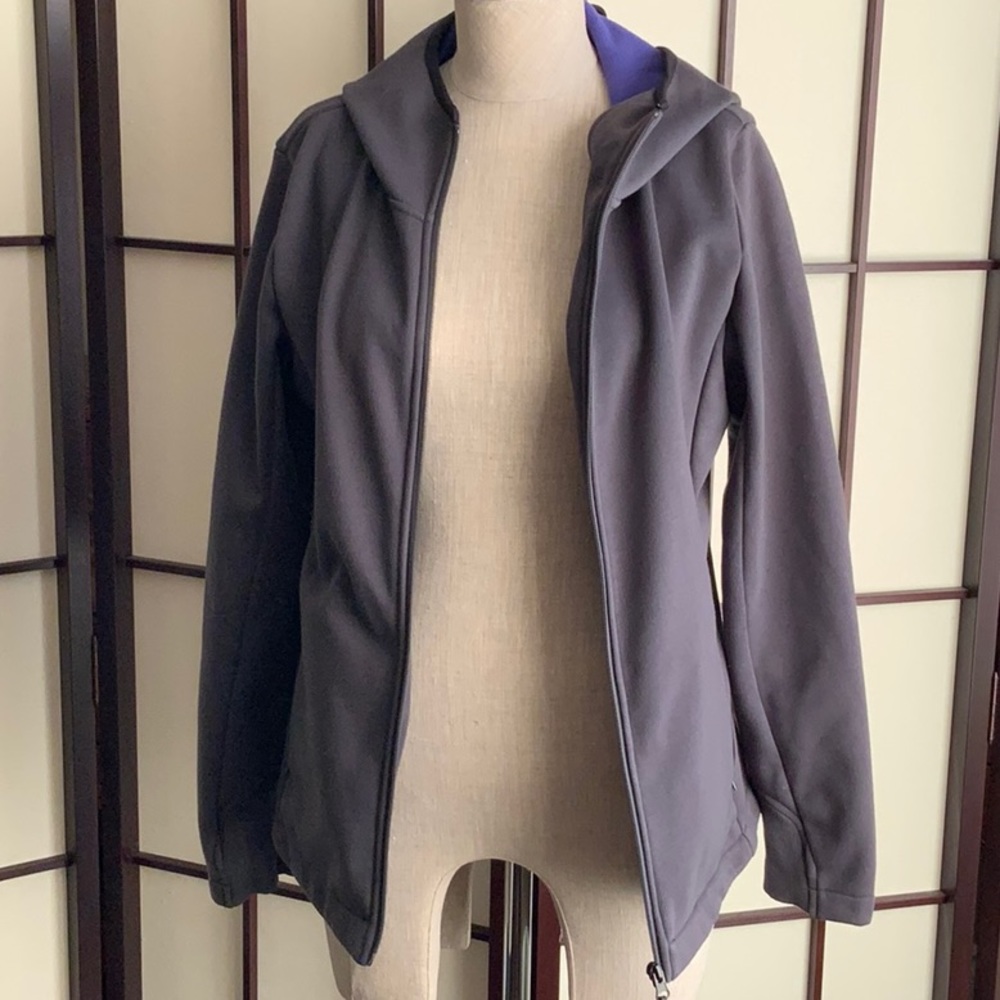 Calvin Klein Performance Jacket - Picture 4 of 6